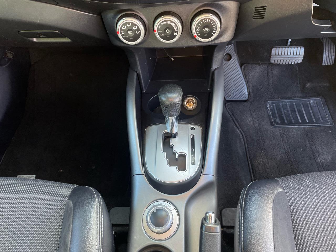 2009 Mitsubishi Outlander