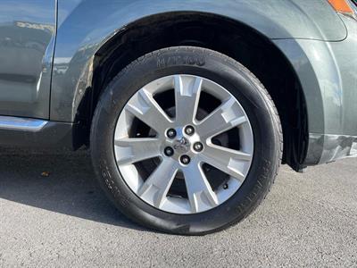 2009 Mitsubishi Outlander - Thumbnail