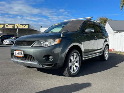 2009 Mitsubishi Outlander - Thumbnail