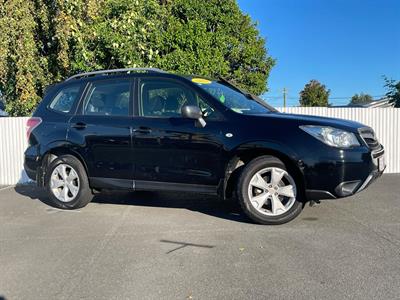 2015 Subaru Forester - Thumbnail