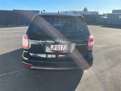 2015 Subaru Forester - Thumbnail