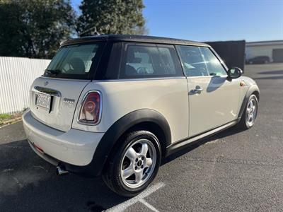 2007 Mini Cooper - Thumbnail