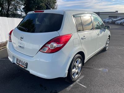 2012 Nissan Tiida - Thumbnail