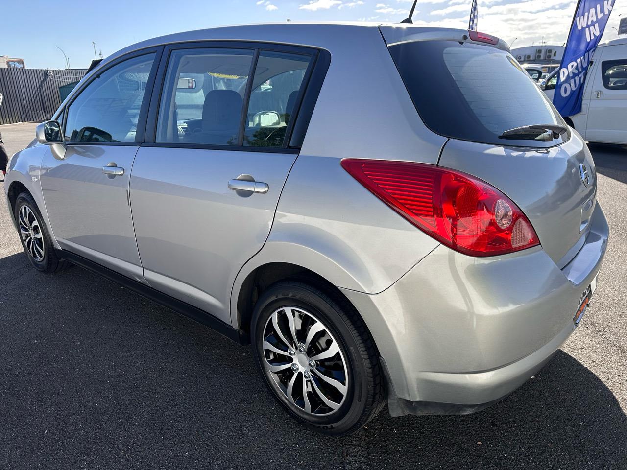 2008 Nissan Tiida