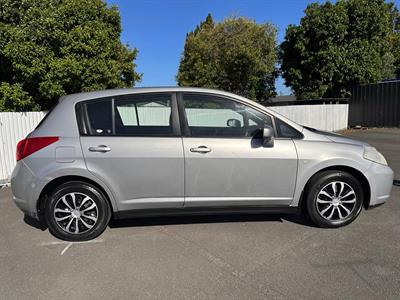 2008 Nissan Tiida - Thumbnail