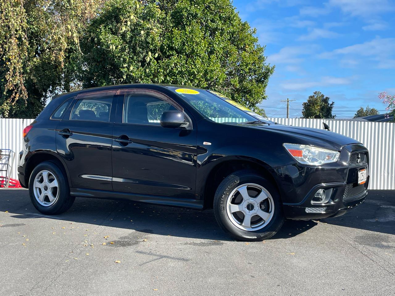 2010 Mitsubishi RVR