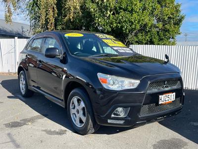 2010 Mitsubishi RVR - Thumbnail