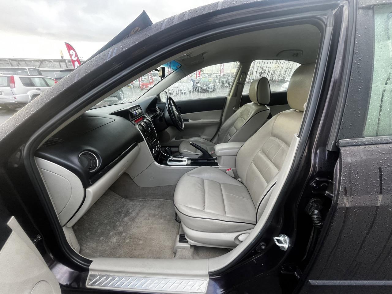 2006 Mazda Atenza