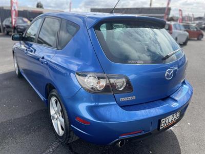2005 Mazda AXELA - Thumbnail
