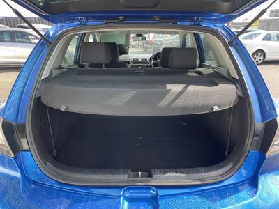 2005 Mazda AXELA - Thumbnail