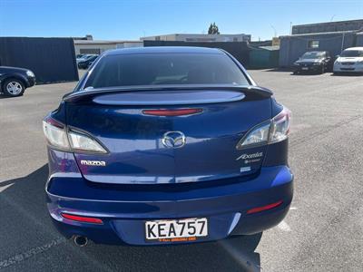 2010 Mazda AXELA - Thumbnail