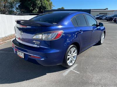 2010 Mazda AXELA - Thumbnail