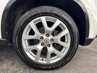 2012 Nissan X-Trail - Thumbnail