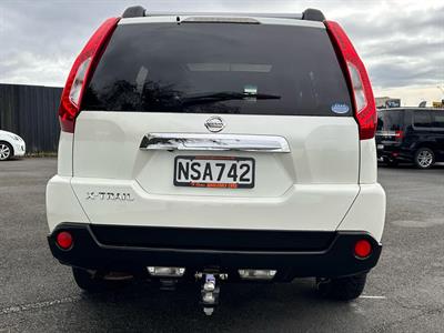 2012 Nissan X-Trail - Thumbnail