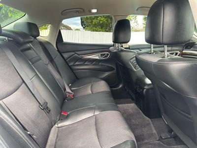 2013 Nissan FUGA - Thumbnail