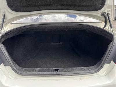 2013 Nissan FUGA - Thumbnail