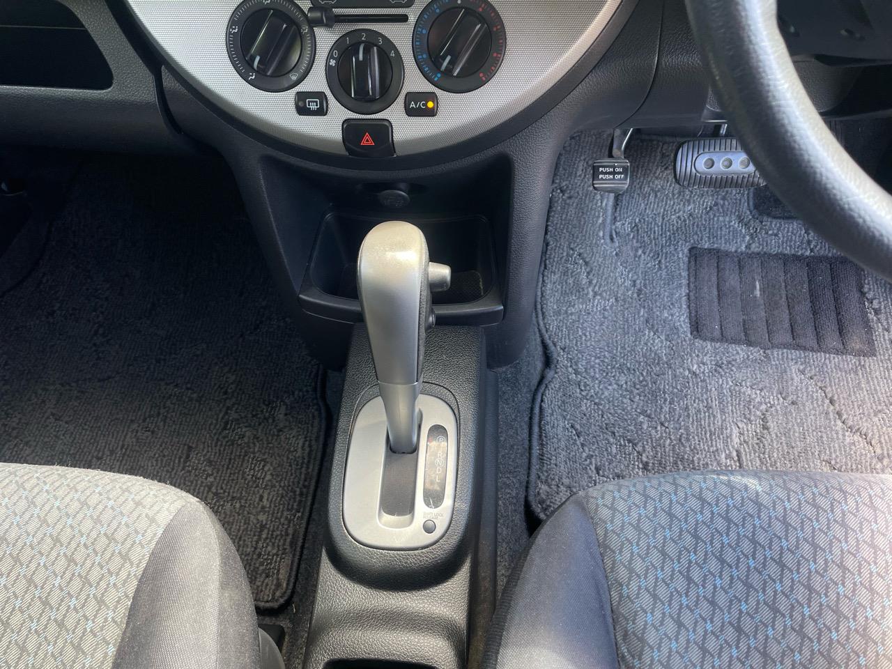 2011 Nissan Note