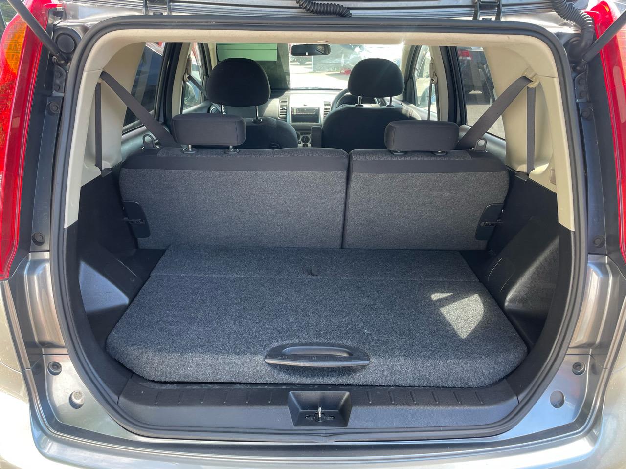 2011 Nissan Note