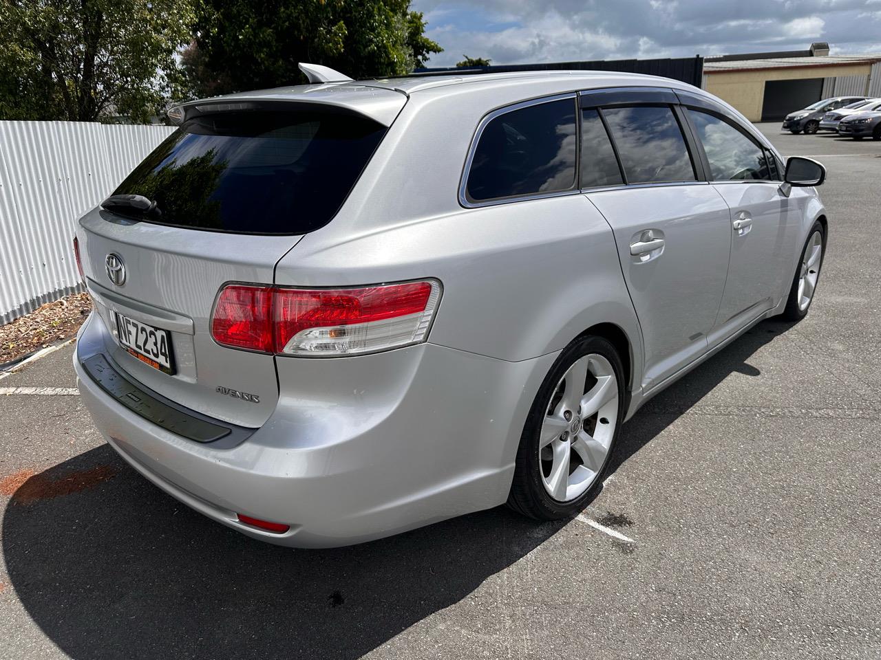 2011 Toyota Avensis