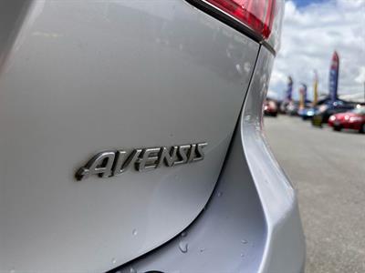 2011 Toyota Avensis - Thumbnail