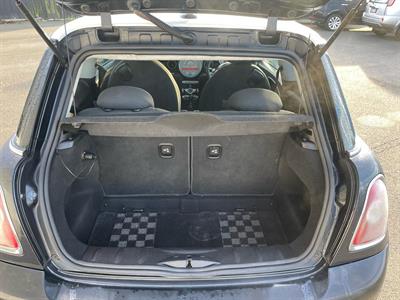 2008 Mini Cooper - Thumbnail