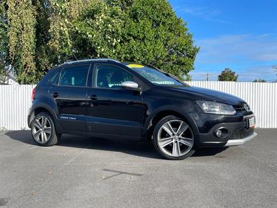 2014 Volkswagen Cross Polo - Thumbnail