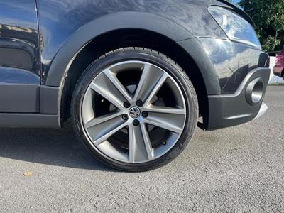 2014 Volkswagen Cross Polo - Thumbnail