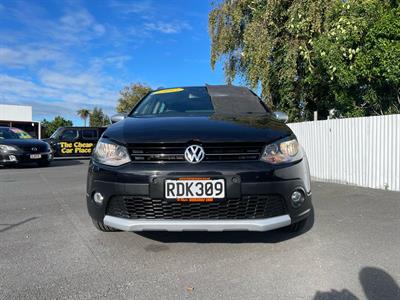 2014 Volkswagen Cross Polo - Thumbnail