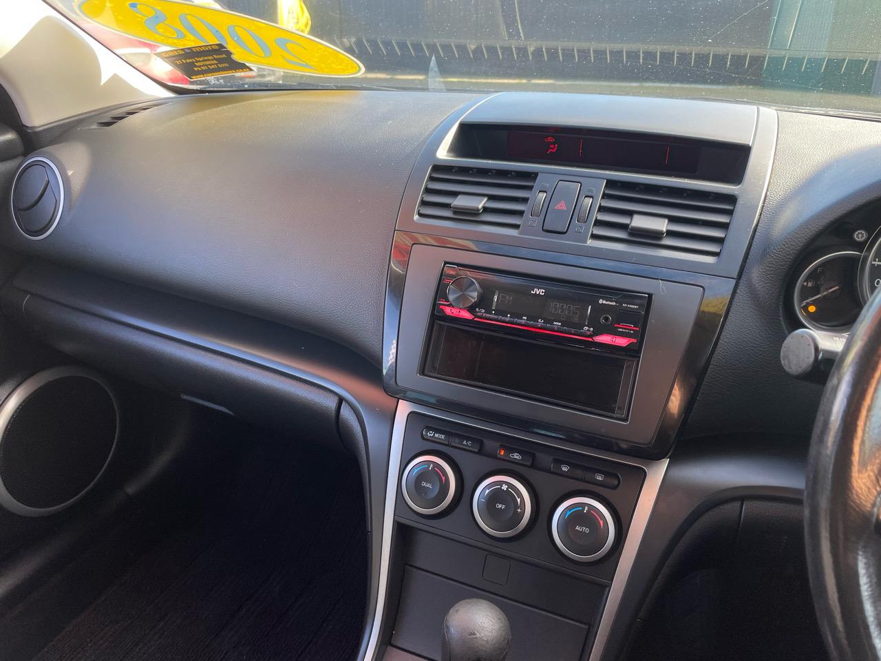 2008 Mazda Atenza