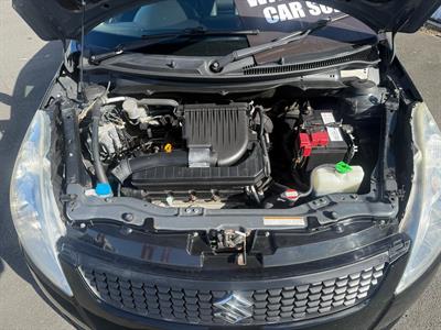 2011 Suzuki Swift - Thumbnail