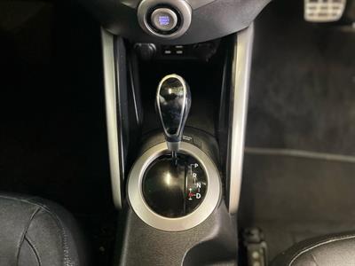2015 Hyundai Veloster - Thumbnail