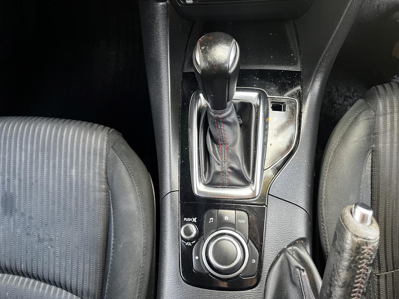 2014 Mazda Axela