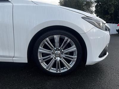 2014 Mazda Axela - Thumbnail