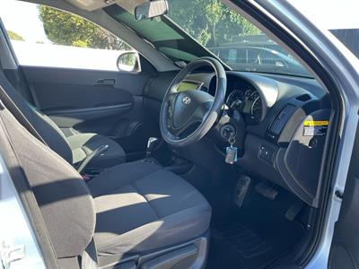 2011 Hyundai i30 - Thumbnail
