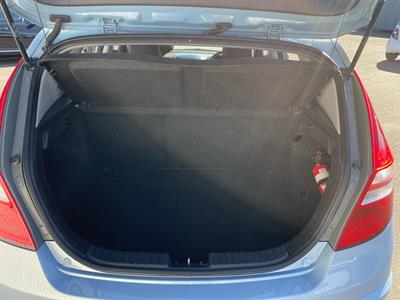 2011 Hyundai i30 - Thumbnail