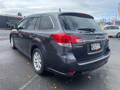 2009 Subaru Legacy - Thumbnail