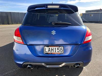 2013 Suzuki Swift - Thumbnail