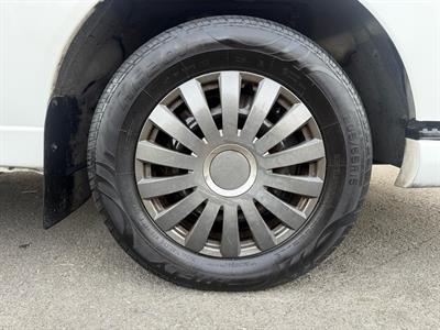 2008 Nissan CARAVAN - Thumbnail