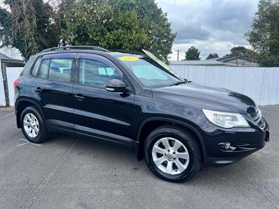 2008 Volkswagen Tiguan - Thumbnail