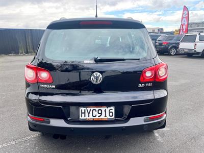 2008 Volkswagen Tiguan - Thumbnail
