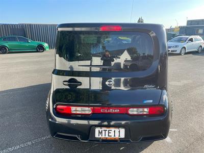 2011 Nissan Cube - Thumbnail