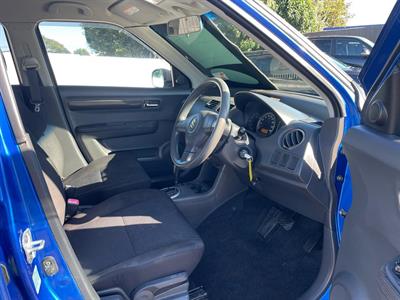 2005 Suzuki Swift - Thumbnail