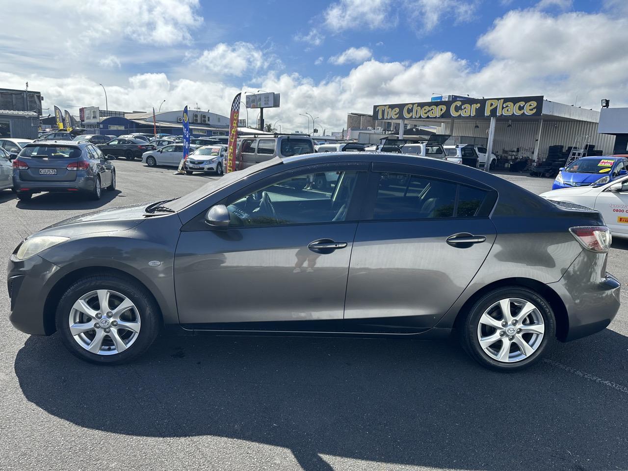 2010 Mazda AXELA