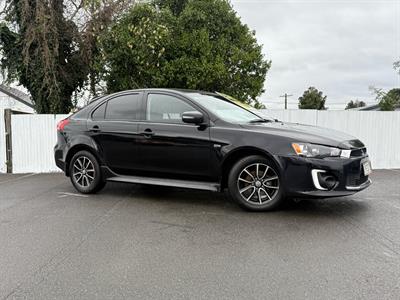 2017 Mitsubishi lancer - Thumbnail