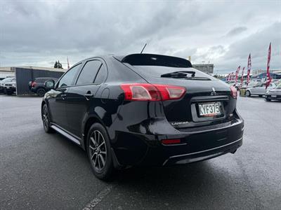 2017 Mitsubishi lancer - Thumbnail