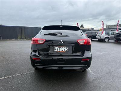 2017 Mitsubishi lancer - Thumbnail