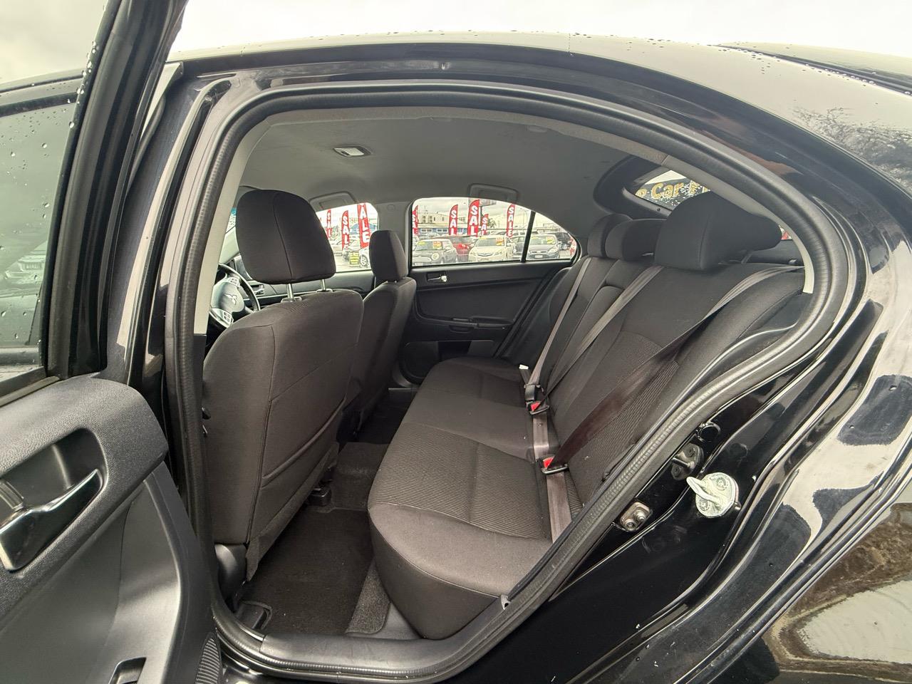 2017 Mitsubishi lancer