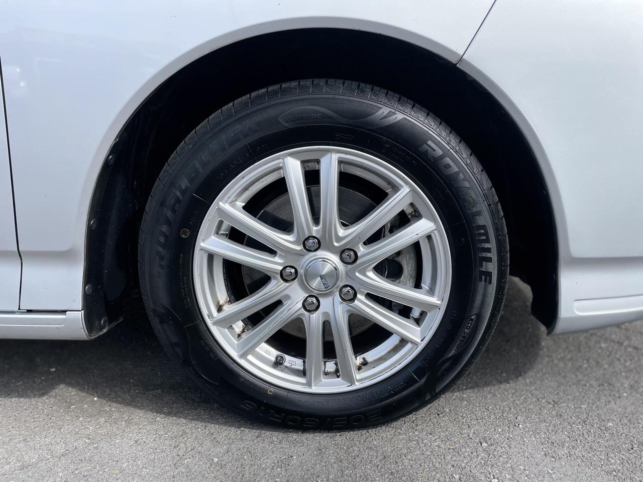 2012 Mazda BIANTE