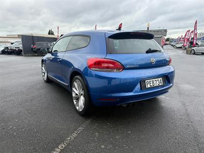 2011 Volkswagen Scirocco - Thumbnail